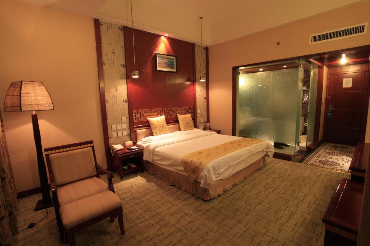 Kunming Golden Spring Hotel Dış mekan fotoğraf