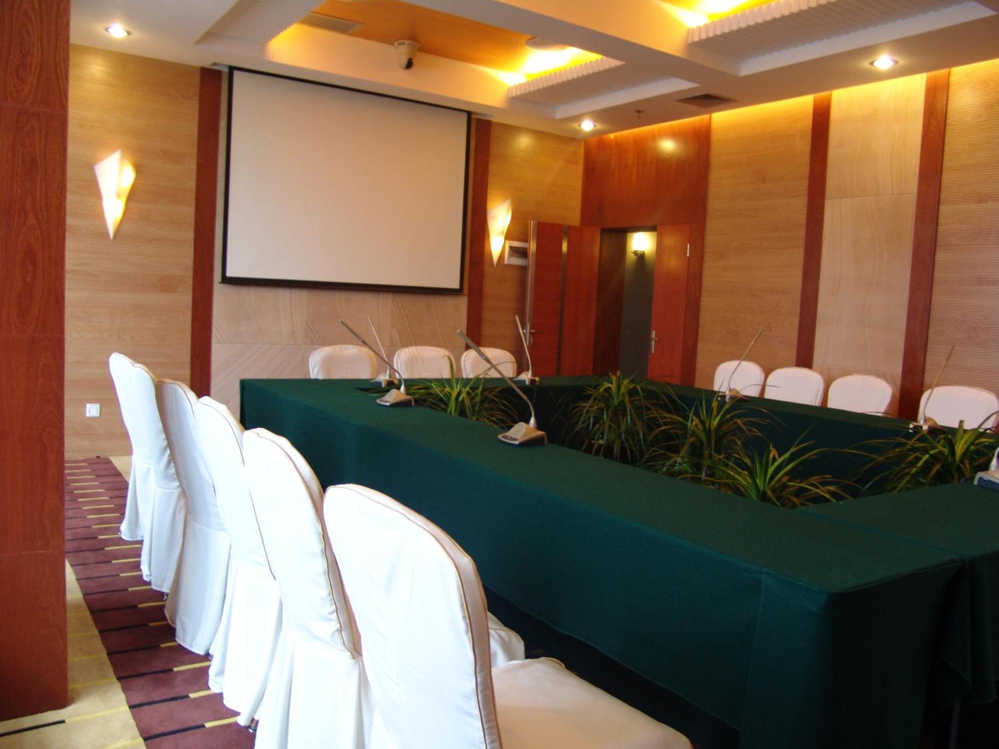 Kunming Golden Spring Hotel Dış mekan fotoğraf