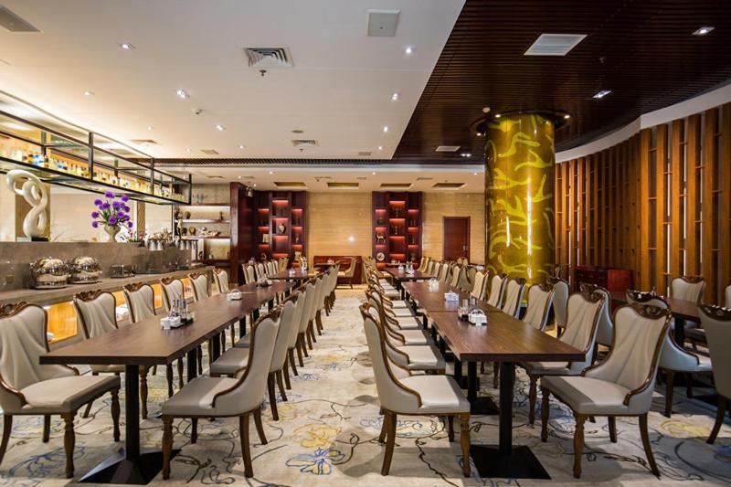 Kunming Golden Spring Hotel Dış mekan fotoğraf
