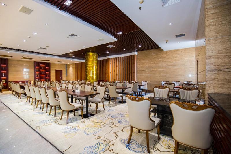Kunming Golden Spring Hotel Dış mekan fotoğraf