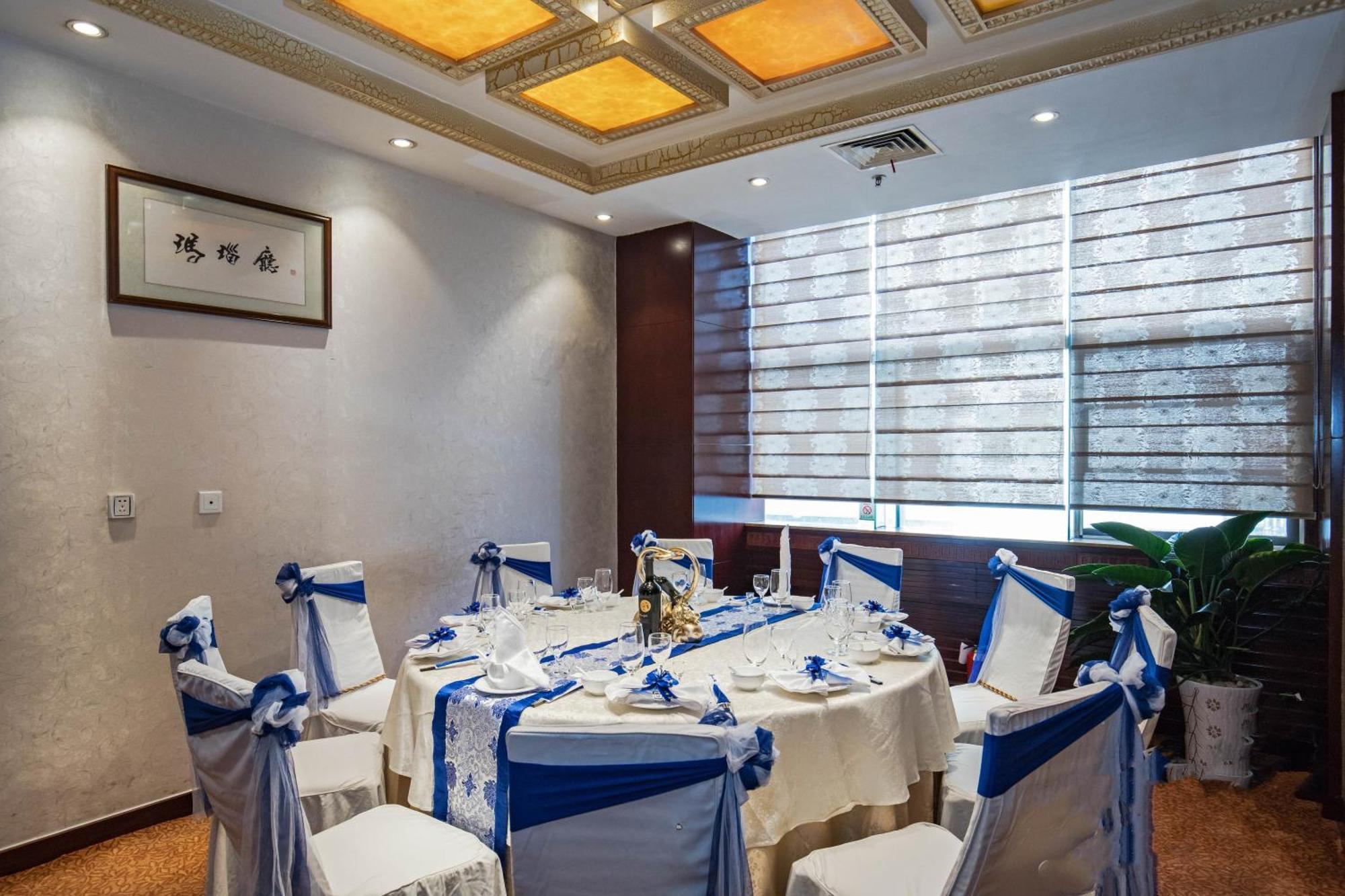 Kunming Golden Spring Hotel Dış mekan fotoğraf