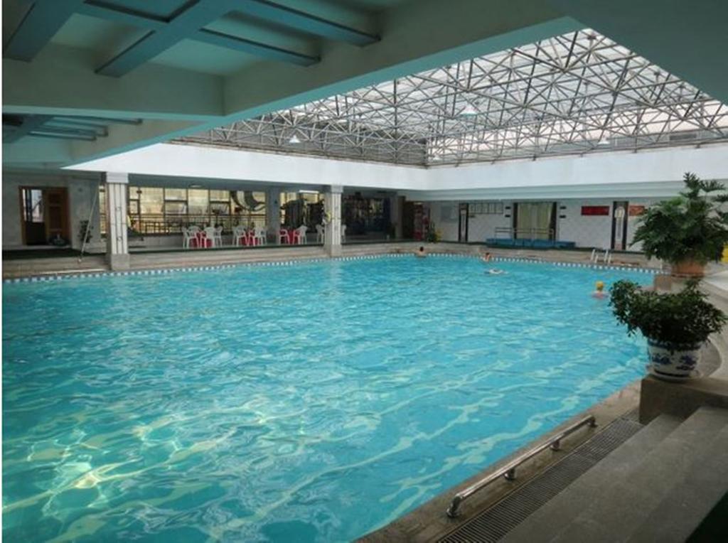 Kunming Golden Spring Hotel Dış mekan fotoğraf