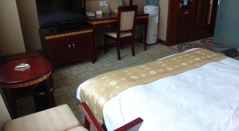 Kunming Golden Spring Hotel Dış mekan fotoğraf