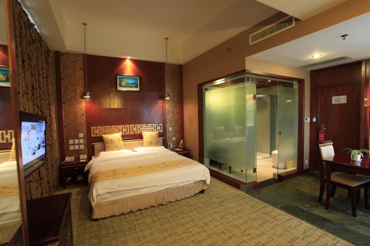 Kunming Golden Spring Hotel Dış mekan fotoğraf
