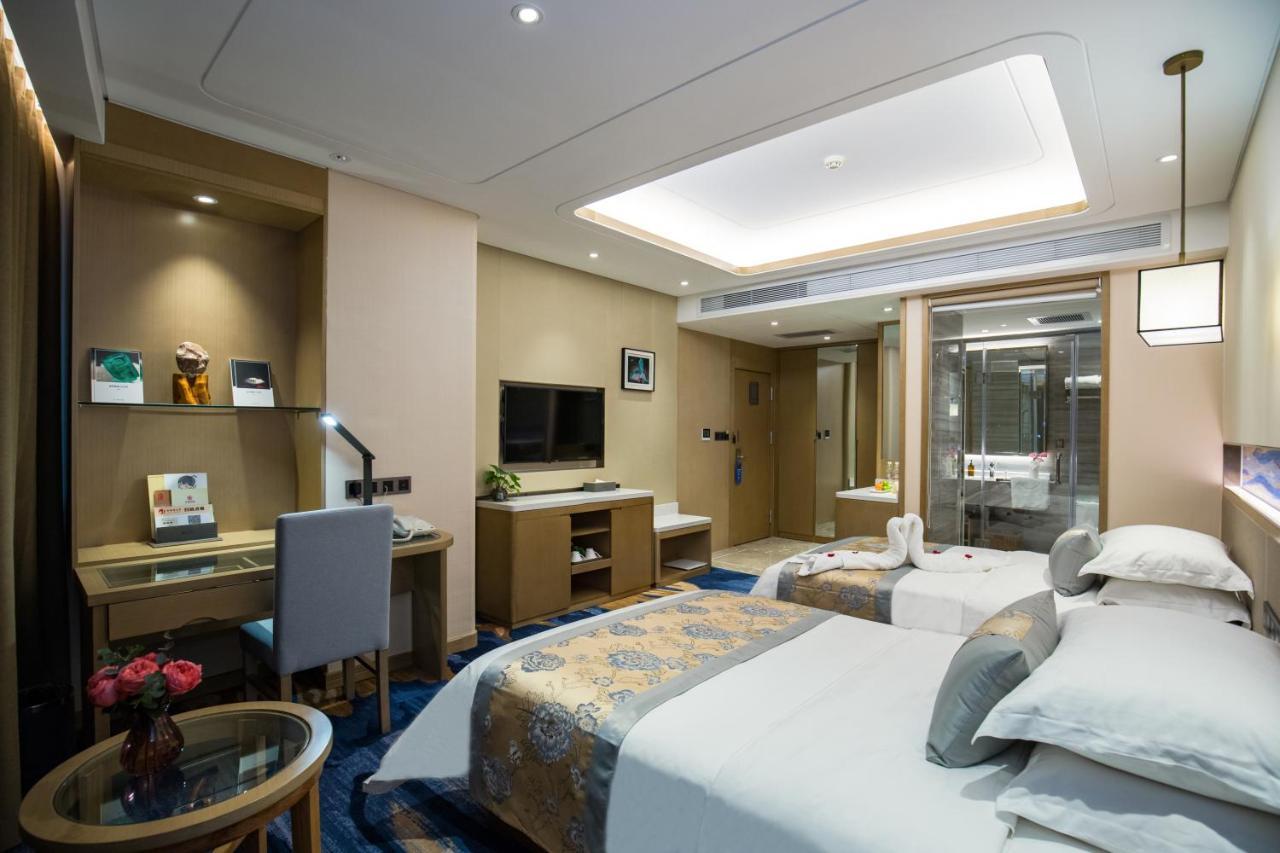 Kunming Golden Spring Hotel Dış mekan fotoğraf
